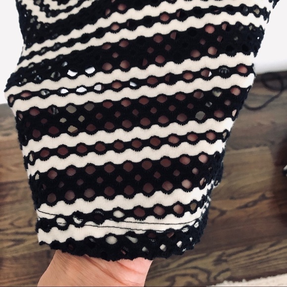 EIGHT SIXTY Eyelet Skater Black & White Midi Dress - Picture 4 of 8